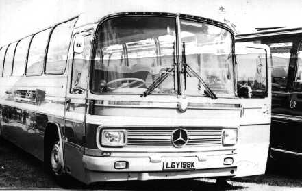 World-Wide Mercedes LGY198K